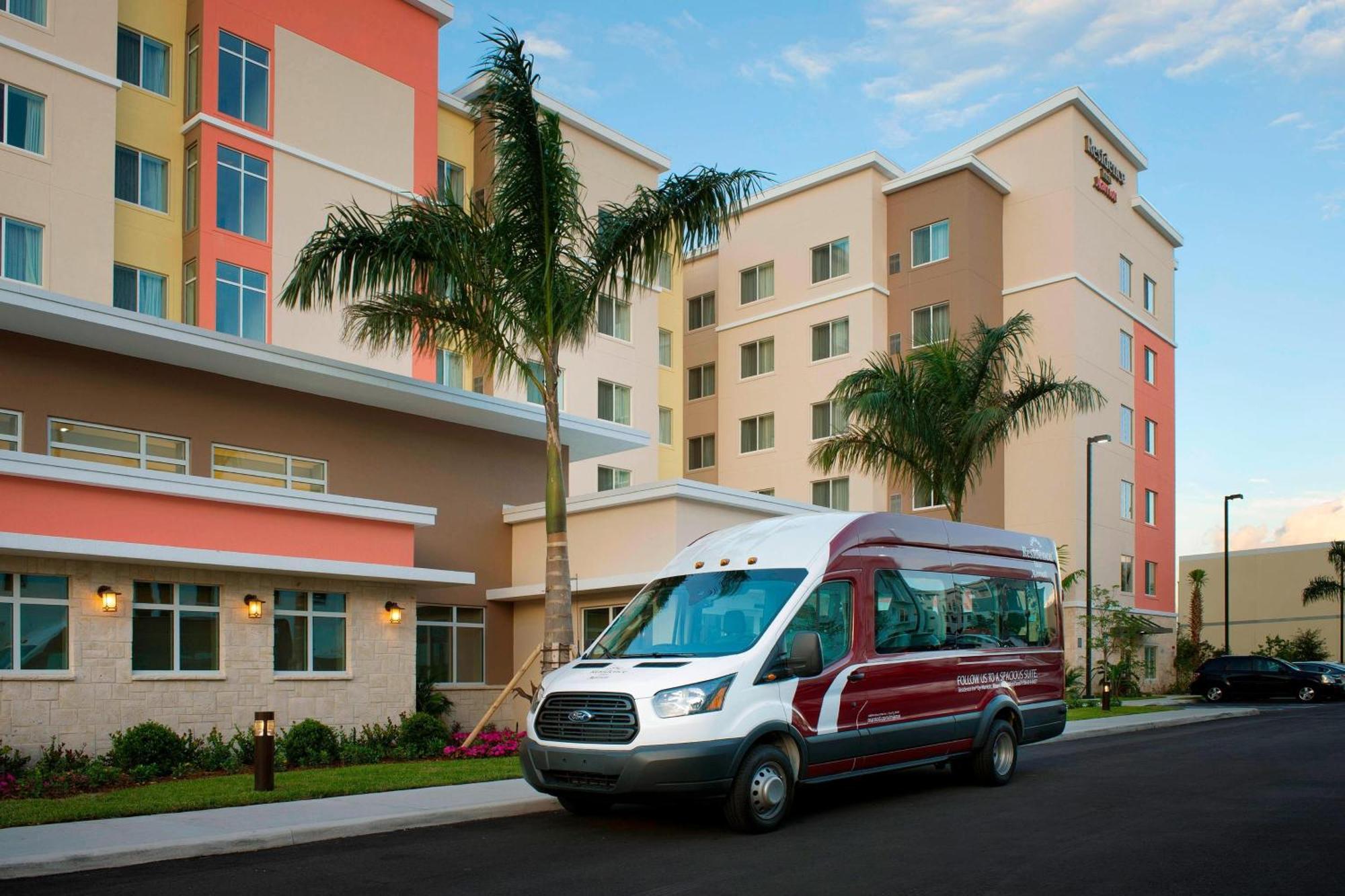 Residence Inn By Marriott Miami Airport West/Doral Εξωτερικό φωτογραφία
