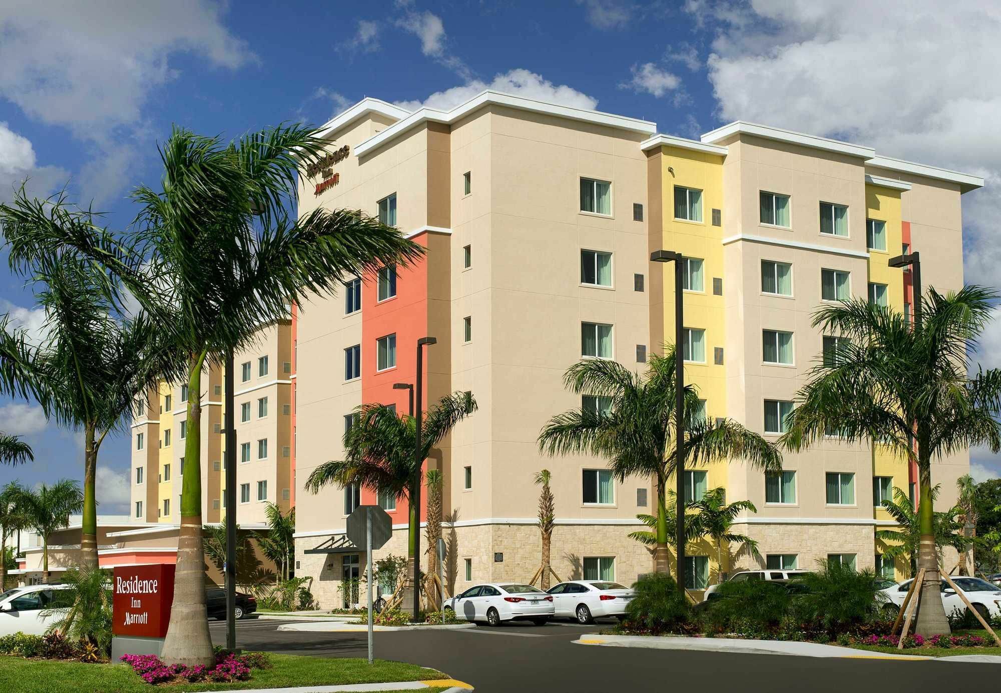 Residence Inn By Marriott Miami Airport West/Doral Εξωτερικό φωτογραφία